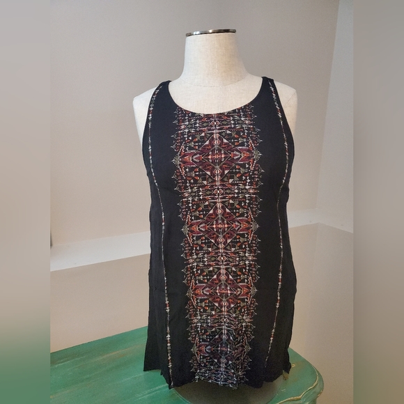 Black Aztec print Maurices Racerback Tank Top Size XXL - Picture 1 of 3